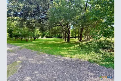 909 Center Circle, Salado, TX 76571 - Photo 7