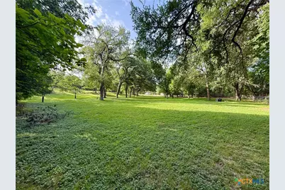 909 Center Circle, Salado, TX 76571 - Photo 9