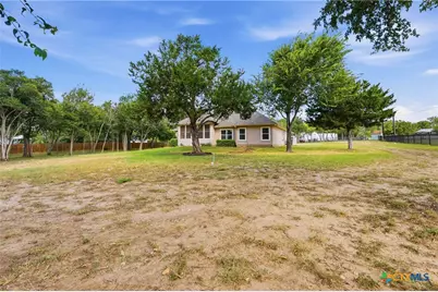 123 Tomahawk Trail, Seguin, TX 78155 - Photo 41