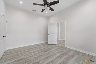 123 Tomahawk Trail, Seguin, TX 78155 - Photo 27