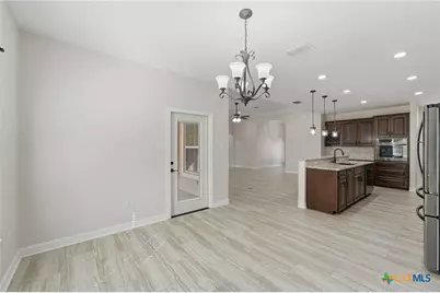 123 Tomahawk Trail, Seguin, TX 78155 - Photo 19