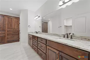 123 Tomahawk Trail, Seguin, TX 78155 - Photo 23