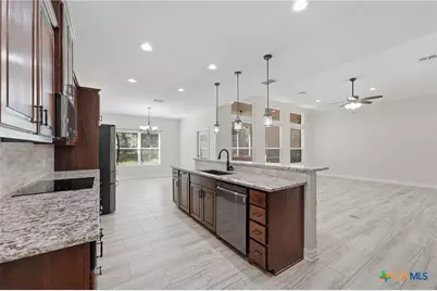 123 Tomahawk Trail, Seguin, TX 78155 - Photo 17