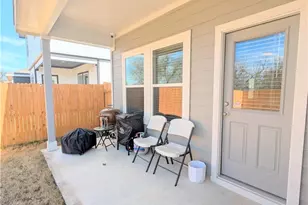 12109 Monarch Wing Dr, Buda, TX 78610 - Photo 37