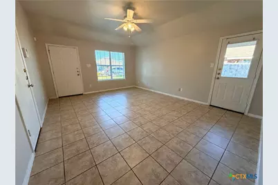 406 W Dale Avenue, Nolanville, TX 76559 - Photo 3