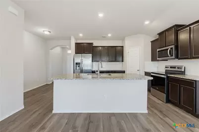 2024 Wigeon Way, Copperas Cove, TX 76522 - Photo 5