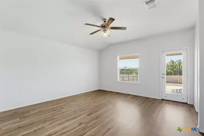 2024 Wigeon Way, Copperas Cove, TX 76522 - Photo 9