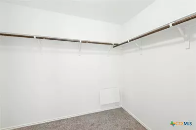 513 Circle Way, Jarrell, TX 76537 - Photo 17