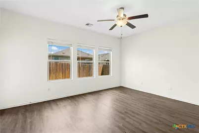 513 Circle Way, Jarrell, TX 76537 - Photo 13