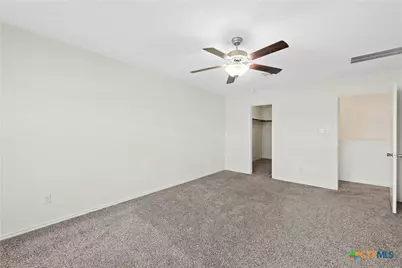 513 Circle Way, Jarrell, TX 76537 - Photo 33