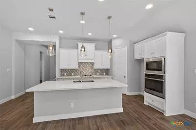 2154 Wildrye Lane, New Braunfels, TX 78132 - Photo 5