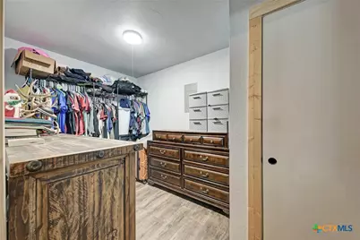 1407 W Avenue C, Lampasas, TX 76550 - Photo 21