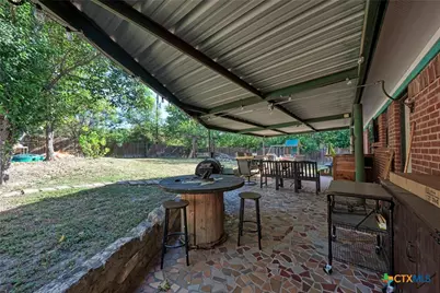 1407 W Avenue C, Lampasas, TX 76550 - Photo 31
