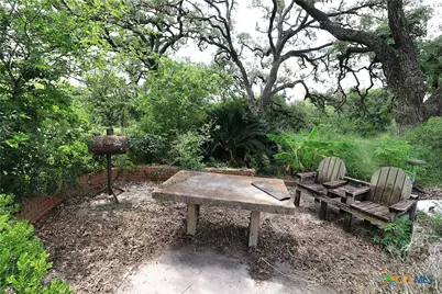 229 E Fannin Street, Goliad, TX 77963 - Photo 3