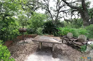 229 E Fannin St, Goliad, TX 77963 - Photo 3