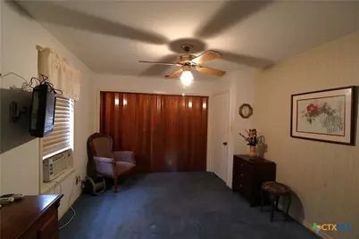 229 E Fannin Street, Goliad, TX 77963 - Photo 15