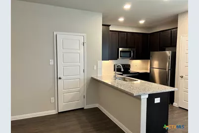 3414 Lindsay Lane #3414, Seguin, TX 78155 - Photo 3