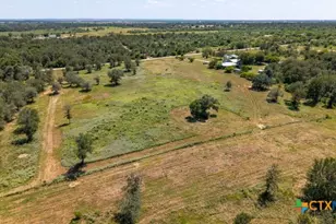 509 Butter Ln, Seguin, TX 78155 - Photo 13