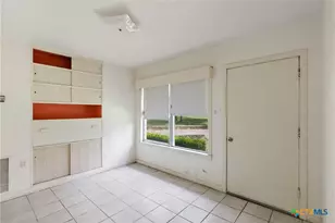 436 Lakeview Blvd, New Braunfels, TX 78130 - Photo 31