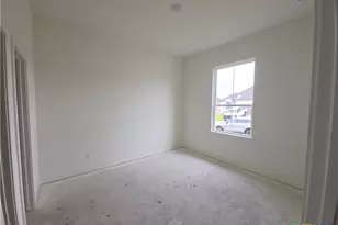 2010 Michigan Dr, Temple, TX 76504 - Photo 5