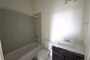 2010 Michigan Dr, Temple, TX 76504 - Photo 7