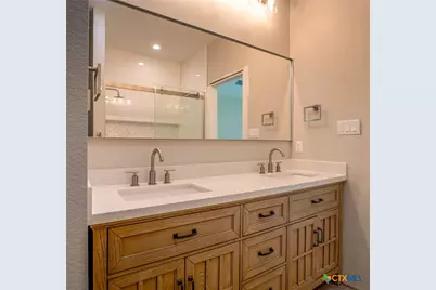 147 W Pine, Granite Shoals, TX 78654 - Photo 29