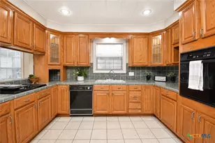 1705 E Power Ave, Victoria, TX 77901 - Photo 7