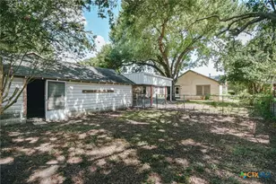 1705 E Power Ave, Victoria, TX 77901 - Photo 27