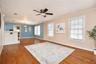 1705 E Power Ave, Victoria, TX 77901 - Photo 3