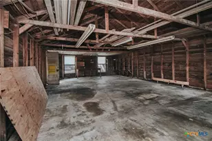 1705 E Power Ave, Victoria, TX 77901 - Photo 29