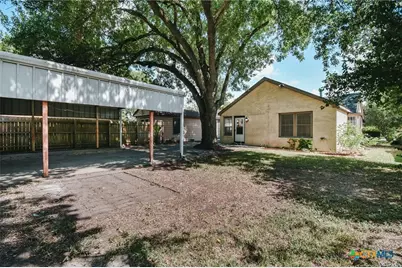1705 E Power Avenue, Victoria, TX 77901 - Photo 21
