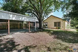 1705 E Power Ave, Victoria, TX 77901 - Photo 21