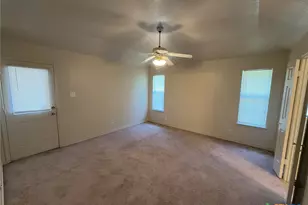 1001 Clairidge Ave, Killeen, TX 76549 - Photo 13