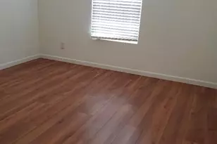 913 S 13th St, Temple, TX 76504 - Photo 7
