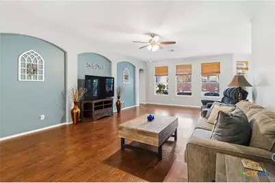 792 San Luis, New Braunfels, TX 78132 - Photo 5