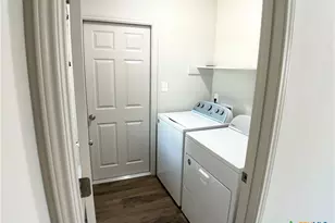 3603 Hanselman Rd, Victoria, TX 77901 - Photo 21