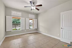 1458 Janets Way, New Braunfels, TX 78130 - Photo 13