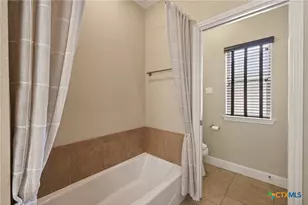 1458 Janets Way, New Braunfels, TX 78130 - Photo 9