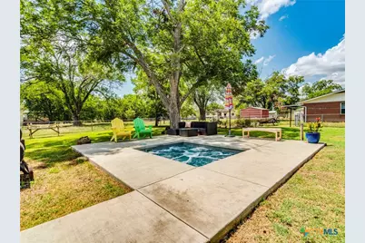 1122 N Avenue H, Shiner, TX 77984 - Photo 25