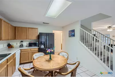 1049 Stone Trail, New Braunfels, TX 78130 - Photo 7