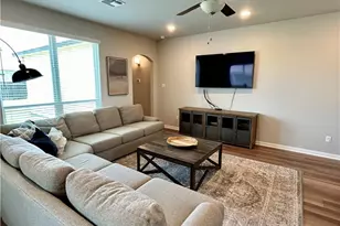 1926 Bayou Wood Ln, Temple, TX 76502 - Photo 5
