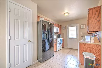 1504 Golden Eagle Court, Killeen, TX 76549 - Photo 9
