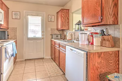 1504 Golden Eagle Court, Killeen, TX 76549 - Photo 5