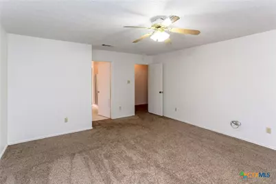 707 Bond Street, Copperas Cove, TX 76522 - Photo 35