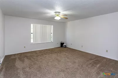 707 Bond Street, Copperas Cove, TX 76522 - Photo 33