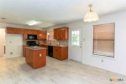 707 Bond Street, Copperas Cove, TX 76522 - Photo 11