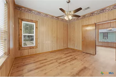 104 N Bright Street, Gonzales, TX 78629 - Photo 23
