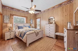 104 N Bright St, Gonzales, TX 78629 - Photo 21