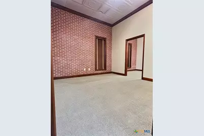204 N Liberty Street, Victoria, TX 77901 - Photo 9