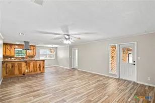 216 Guinevere St, Victoria, TX 77904 - Photo 7